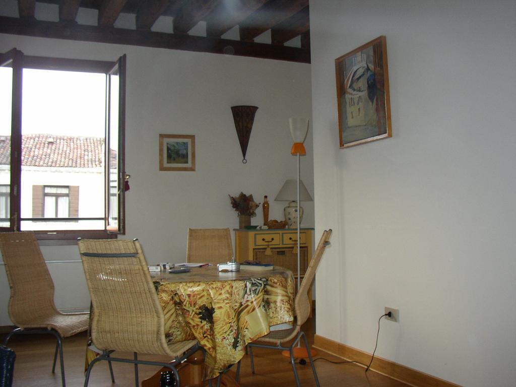 Apartamento Palazzo Celsi Venecia Habitación foto